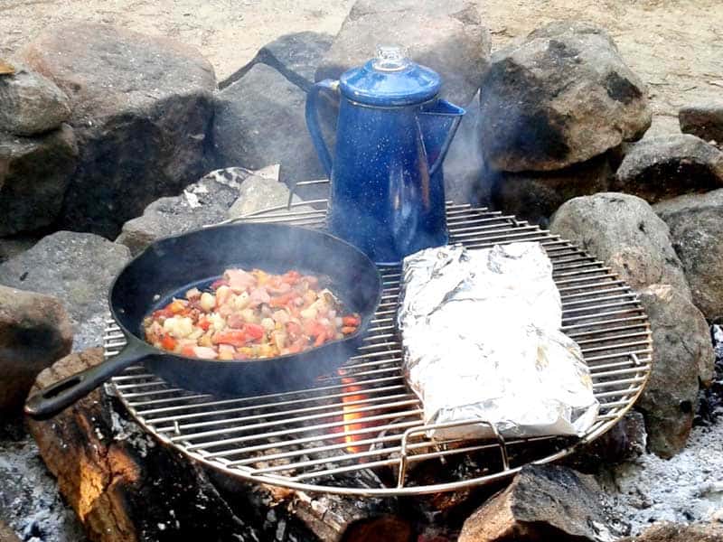 5 Incredibly Delicious & Easy Food Ideas To Try When Camping